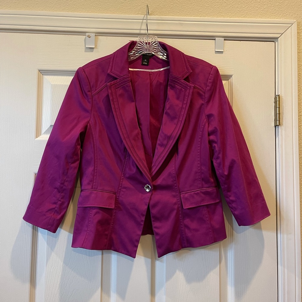 White House Black Market Fuchsia Blazer